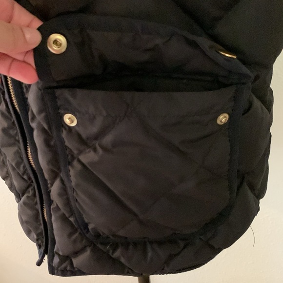 J. CREW Quilted Down Excursion Vest size M - Picture 8 of 11